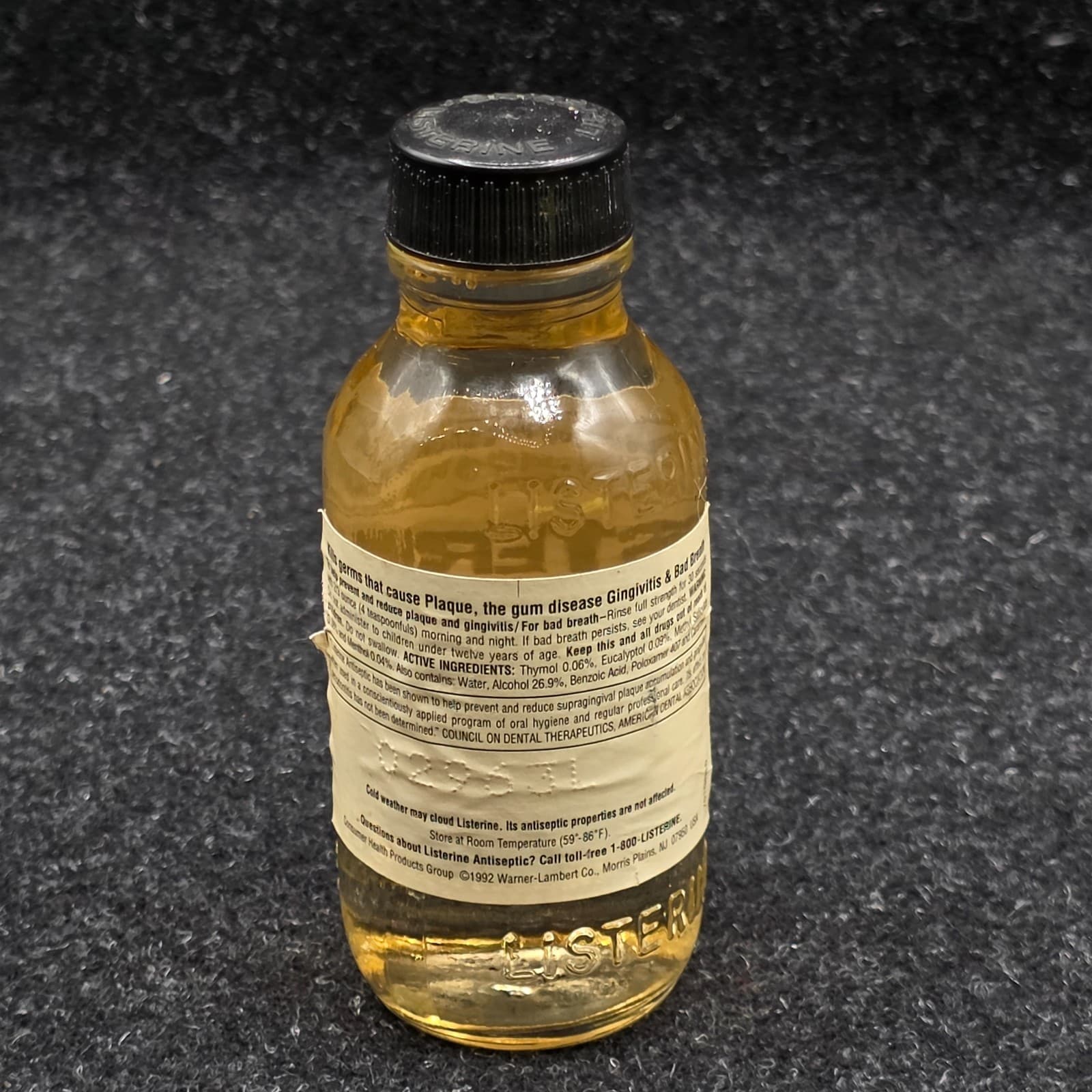 Vintage Embossed Listerine Antiseptic Bottle 3 Fl. Oz / 88ml. New & Sealed - Thumbnail 3