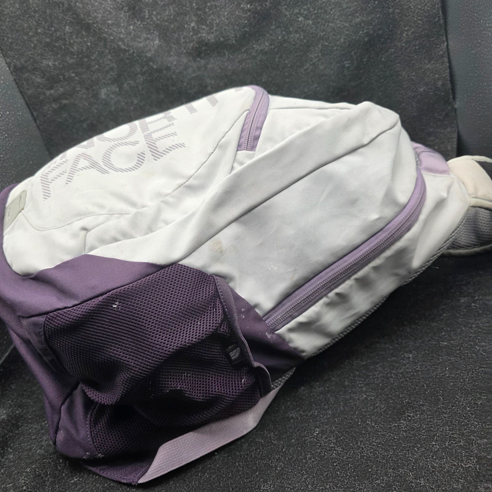 The North Face Haystack Backpack GRAY WHITE Purple Laptop DaypacK - Thumbnail 4