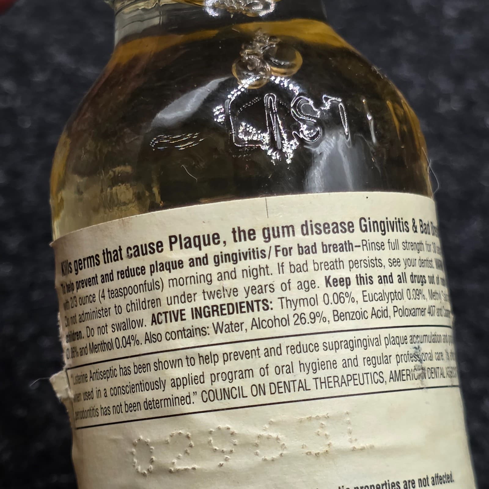 Vintage Embossed Listerine Antiseptic Bottle 3 Fl. Oz / 88ml. New & Sealed - Thumbnail 6