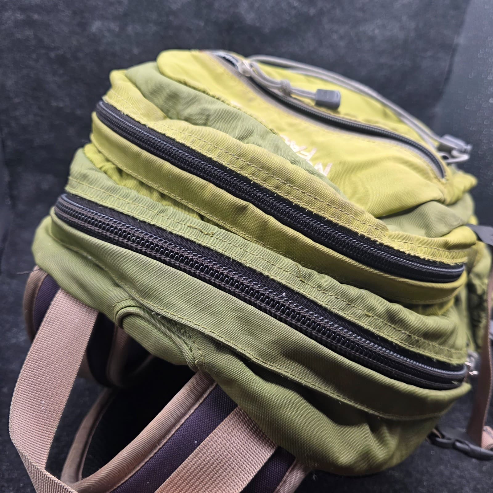 The North Face Borealis Green GRAY Backpack 19in Laptop Travel Daypack School - Thumbnail 8