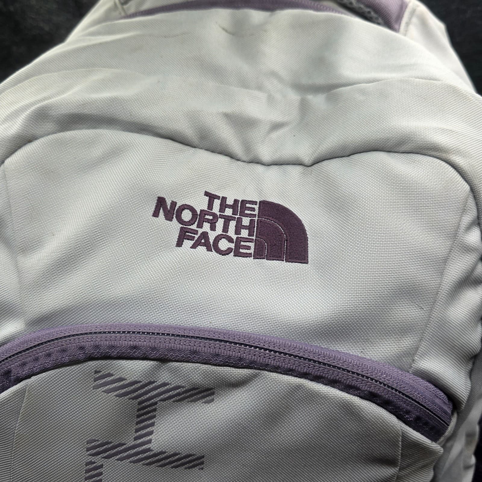 The North Face Haystack Backpack GRAY WHITE Purple Laptop DaypacK - Thumbnail 3