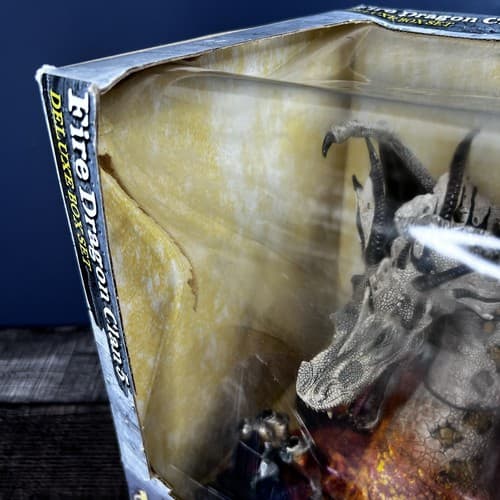 Vintage 2005 Mcfarlane Dragons Fire Dragon Clan 5 Figure Deluxe Box Set - Thumbnail 3