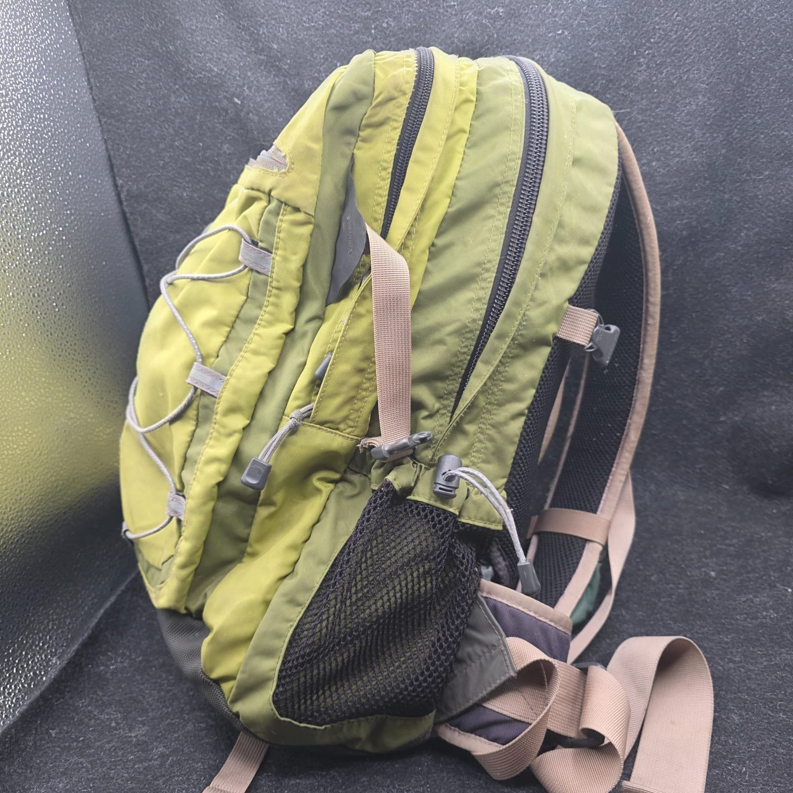 The North Face Borealis Green GRAY Backpack 19in Laptop Travel Daypack School - Thumbnail 5