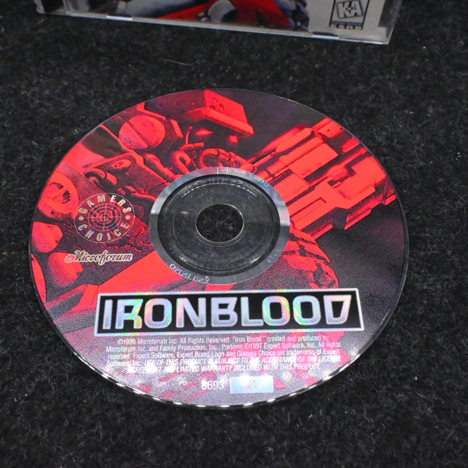Iron Blood CD-ROM for Windows PC, Microforum, Expert Software 1996 - Thumbnail 2