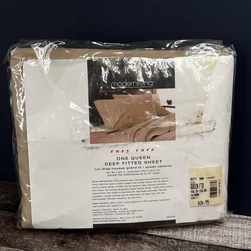 MARTEX Modern Living Queen Deep Fitted Sheet 300 Thread Count Sesame - Thumbnail 3