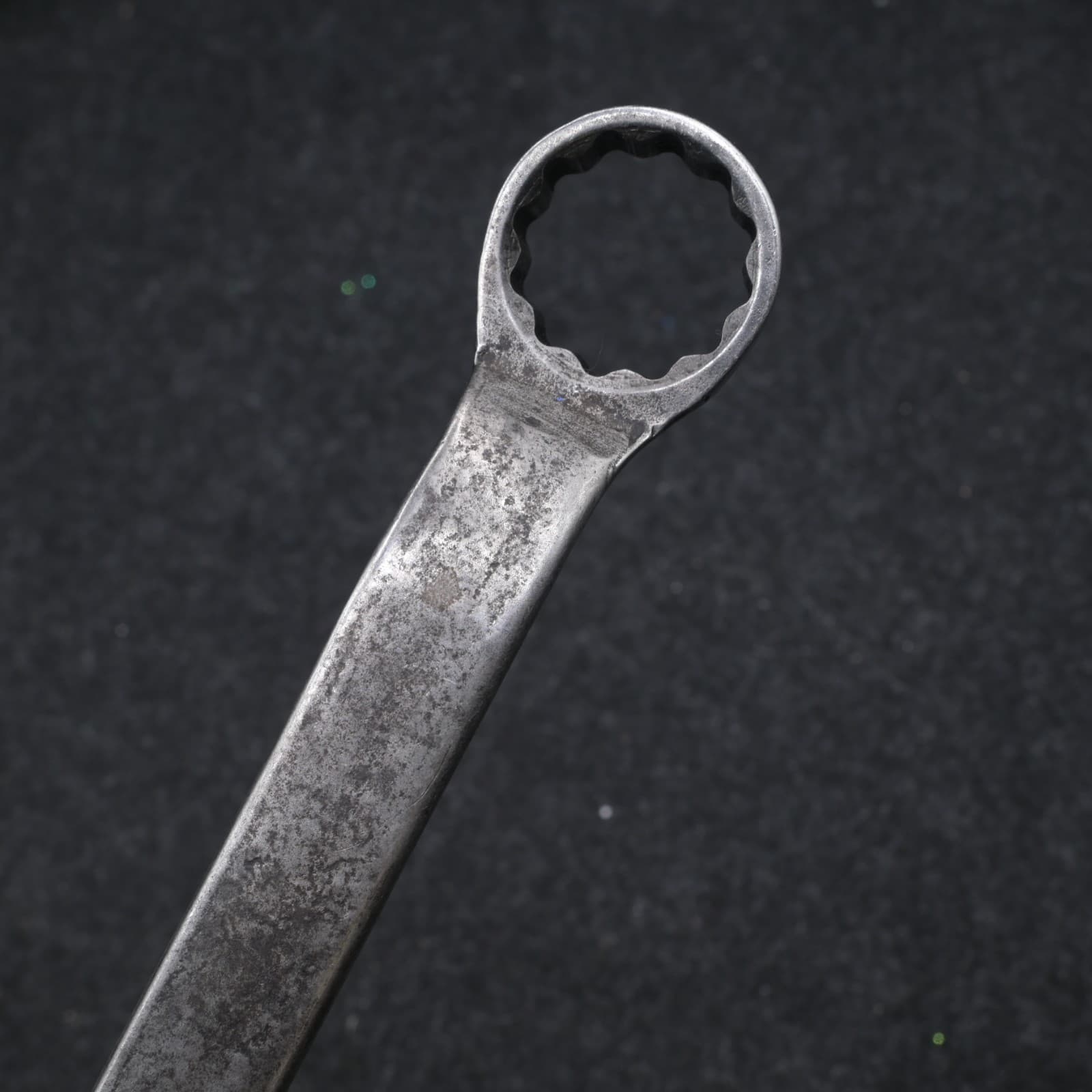 Snap-on 7/8–15/16" 12-Point SAE 10° Offset Industrial Finish Wrench GXB2830 - Thumbnail 8