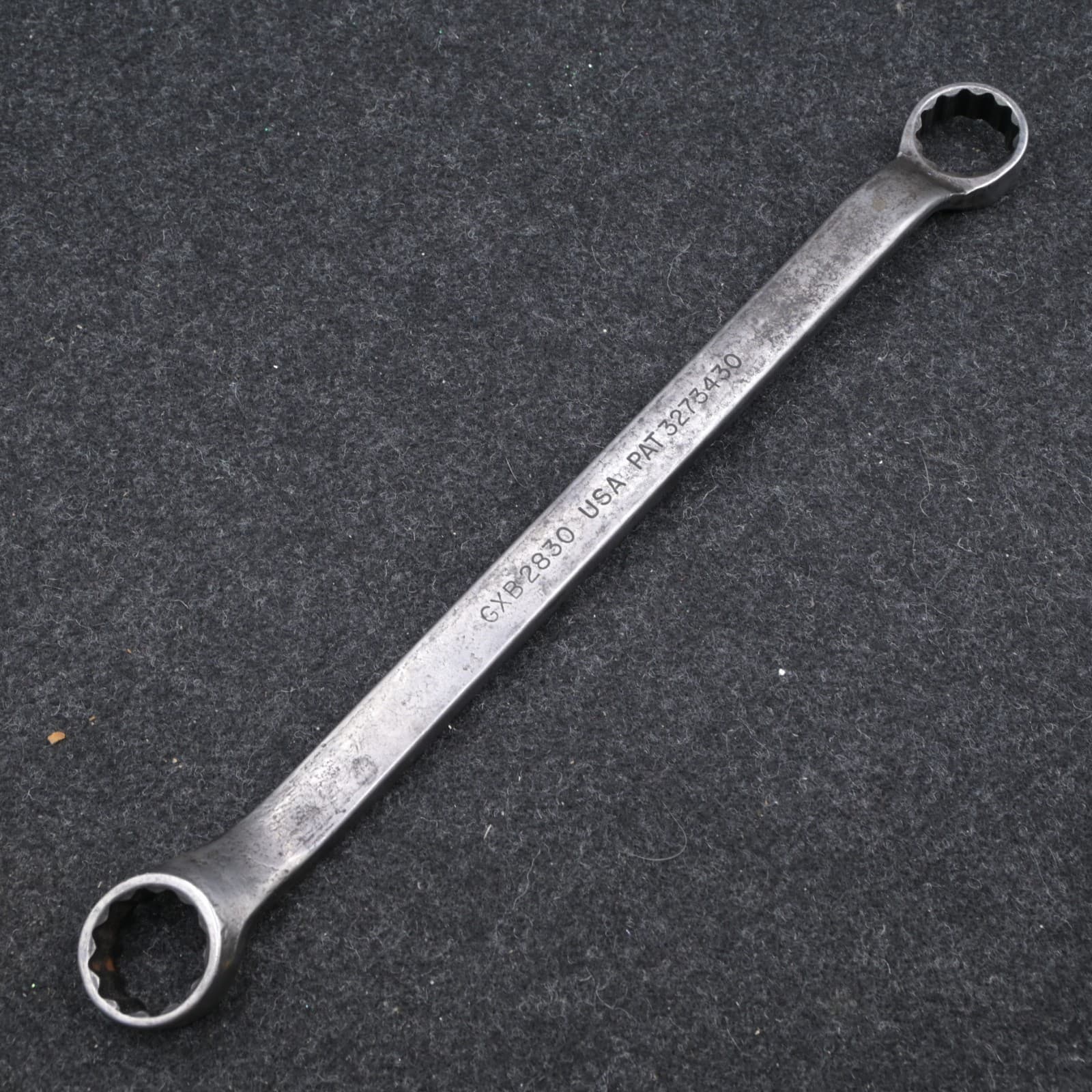 Snap-on 7/8–15/16" 12-Point SAE 10° Offset Industrial Finish Wrench GXB2830 - Thumbnail 5