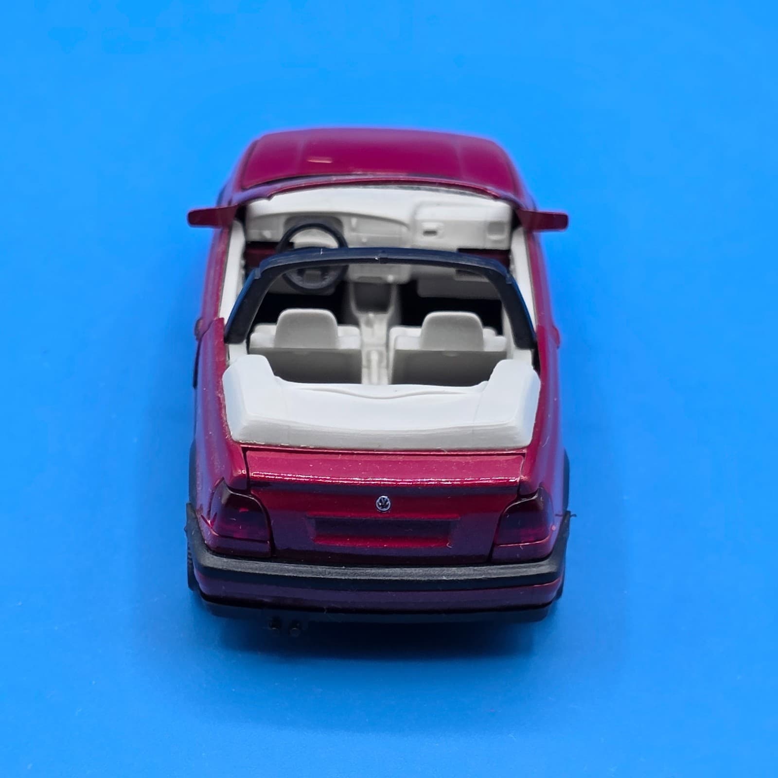 MINICHAMPS 1/43 Generation Golf Volkswagen WV Red Diecast model Germany - Thumbnail 7