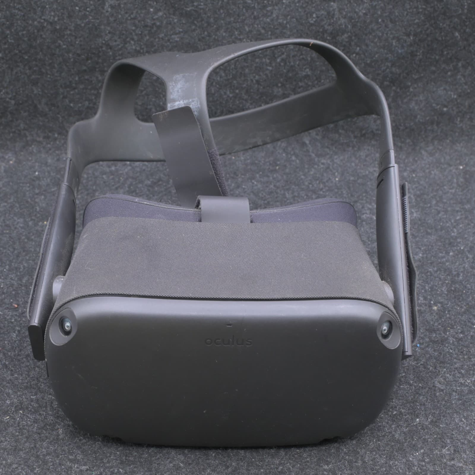 Oculus Meta QUEST 1 64GB Headset Only Tested Works Great - Thumbnail 3