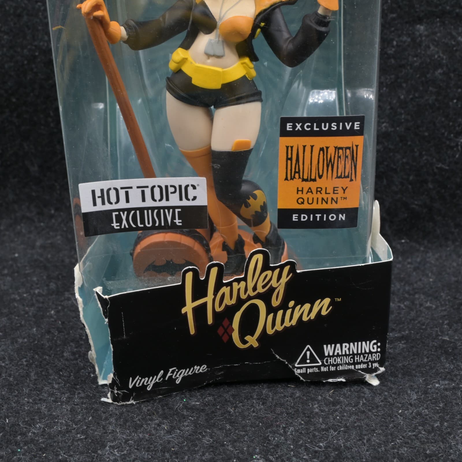 Cryptozoic DC Comics Bombshells Series 3 Harley Quinn 7 Vinyl Figure - Window-Bo - Thumbnail 4