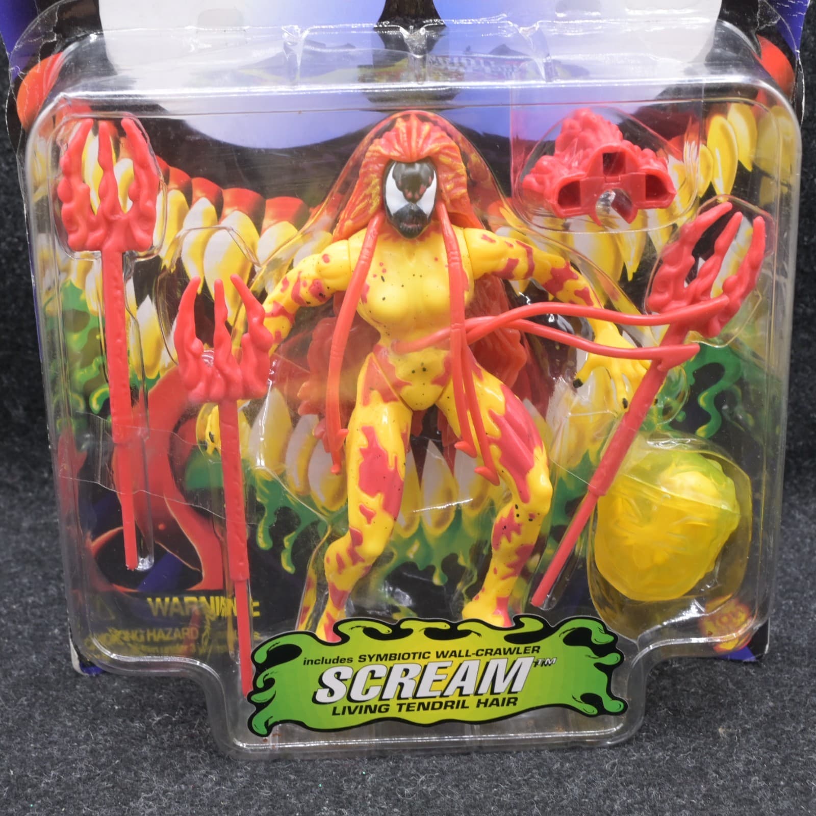 Spider-Man Venom Planet of the Symbiotes SCREAM 1996 ToyBiz Action Figure - Thumbnail 2