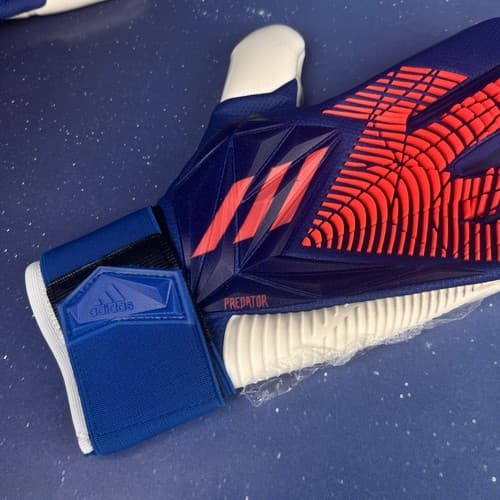 ADIDAS PREDATOR GL COMPETITION GOALKEEPER GLOVE SIZE 12 - Thumbnail 3