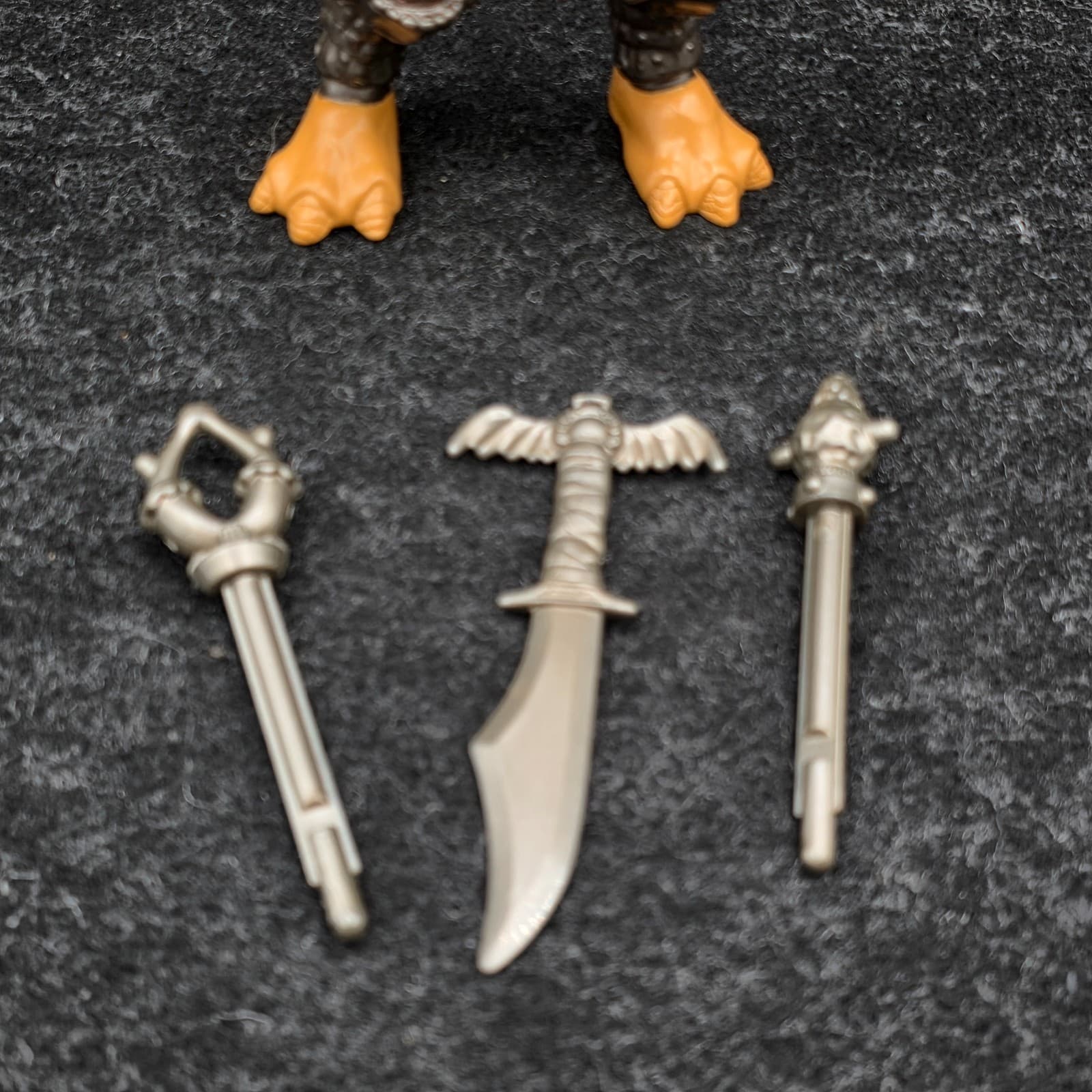 Archer Vintage 1998 Small Soldiers Figure Hasbro Gorgonite w/ Accessories - Thumbnail 9