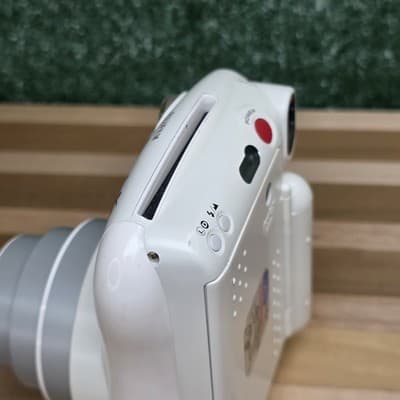 Hello Kitty FUJI FILM INSTAX MINI 25 Camera White Instant Camera FUJIFILM Tested - Thumbnail 9