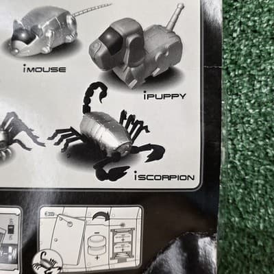 Bump & Go Iscorpion Electronic Insect of The Future Light Up NIP New 2001 Rare - Thumbnail 9