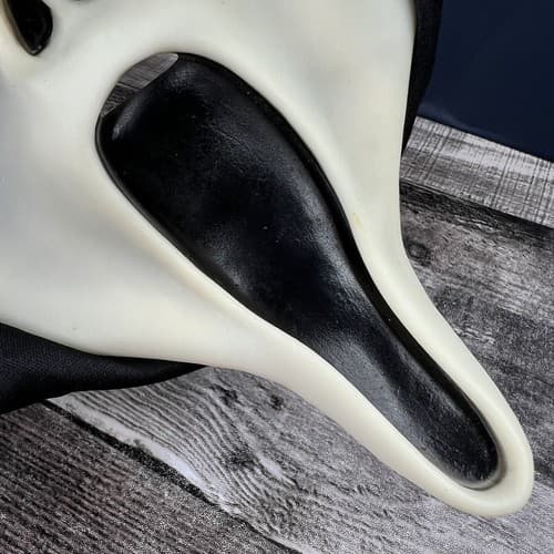 VTG Scream Ghost Face Halloween Mask No Hood Glow In The Dark Easter Unlimited - Thumbnail 4