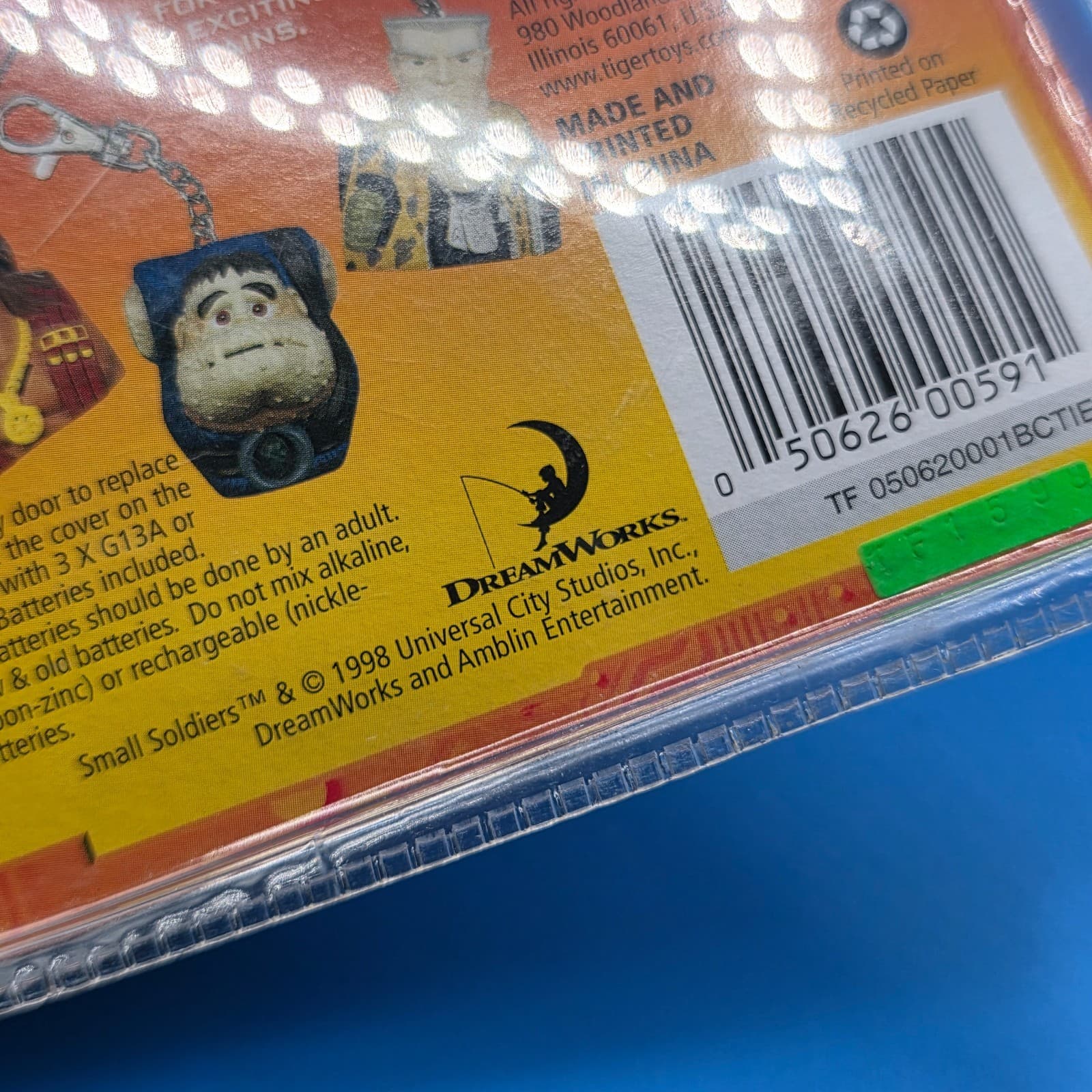 Vintage Small Soldiers Kip Killigan Key Chain Tiger Electronics 1998 - Thumbnail 3