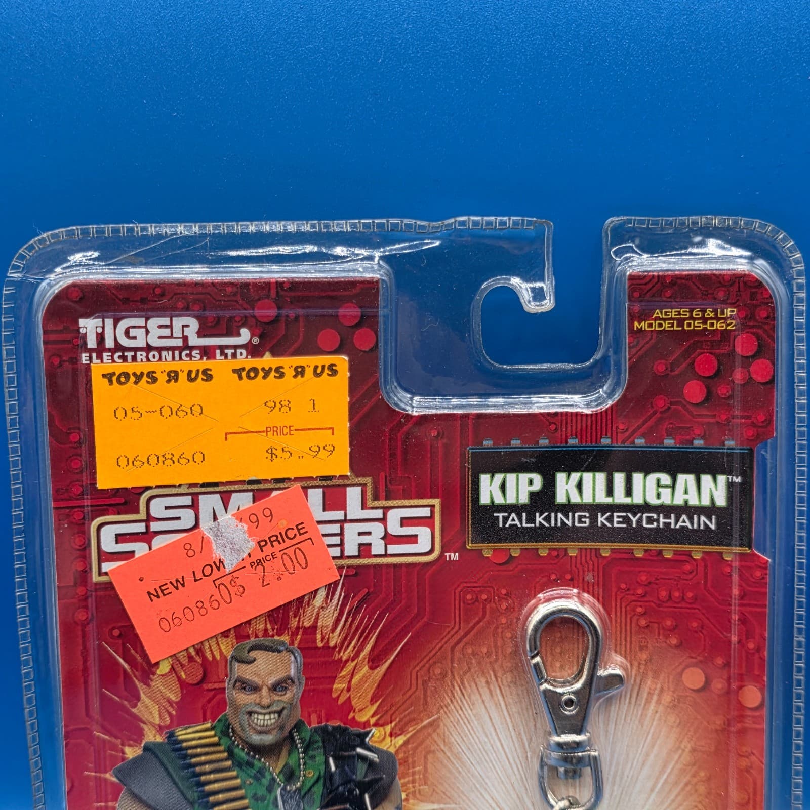 Vintage Small Soldiers Kip Killigan Key Chain Tiger Electronics 1998 - Thumbnail 2