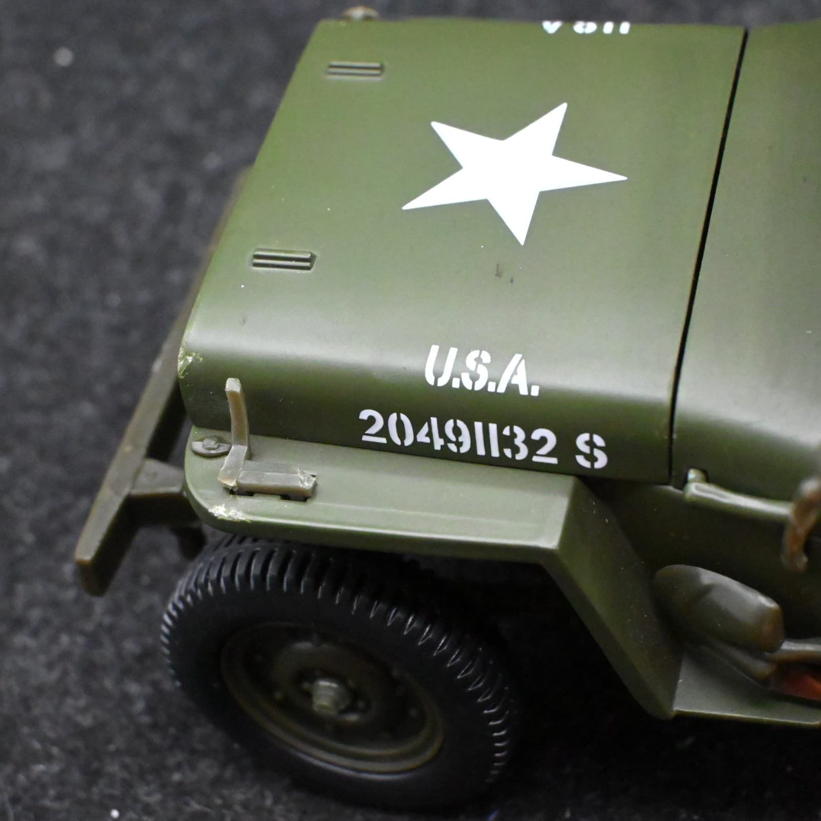 1:18 Scale Gate Willy's Jeep U.S.A. Military Transport - Thumbnail 11