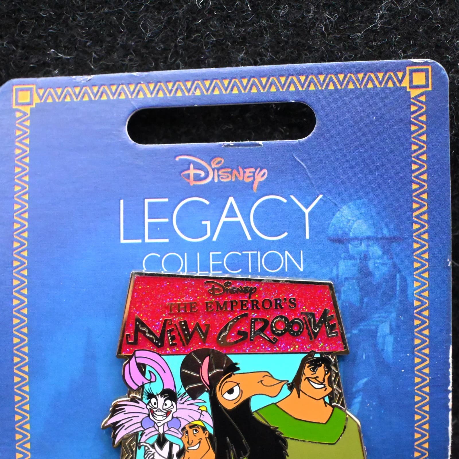 Disney Legacy Collection Emperor’s New Groove 20th Anniversary Pin - Thumbnail 3