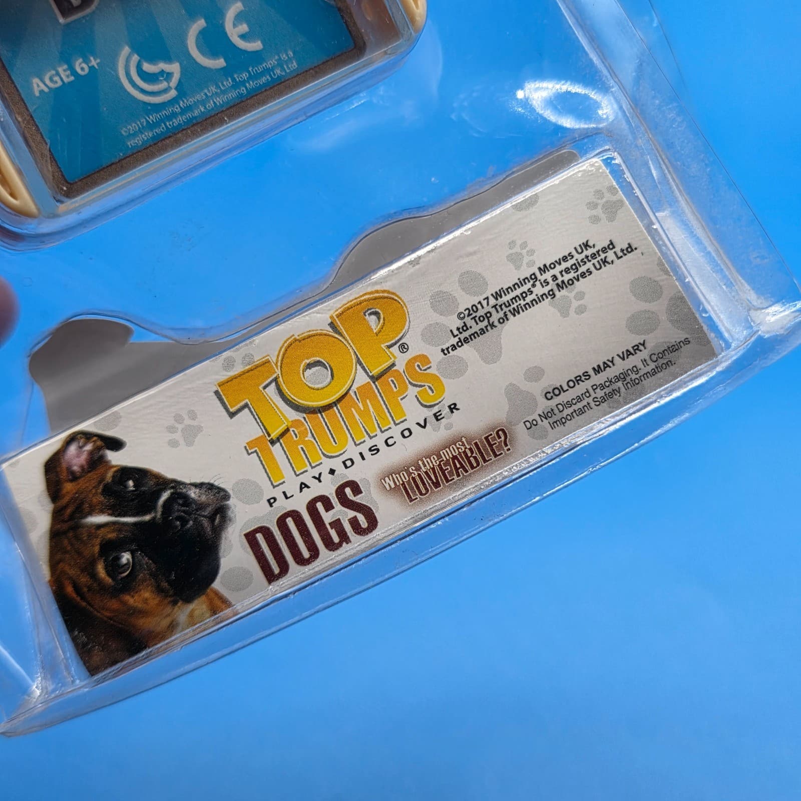 World's Smallest Top Trump Dogs Card Game - Thumbnail 4