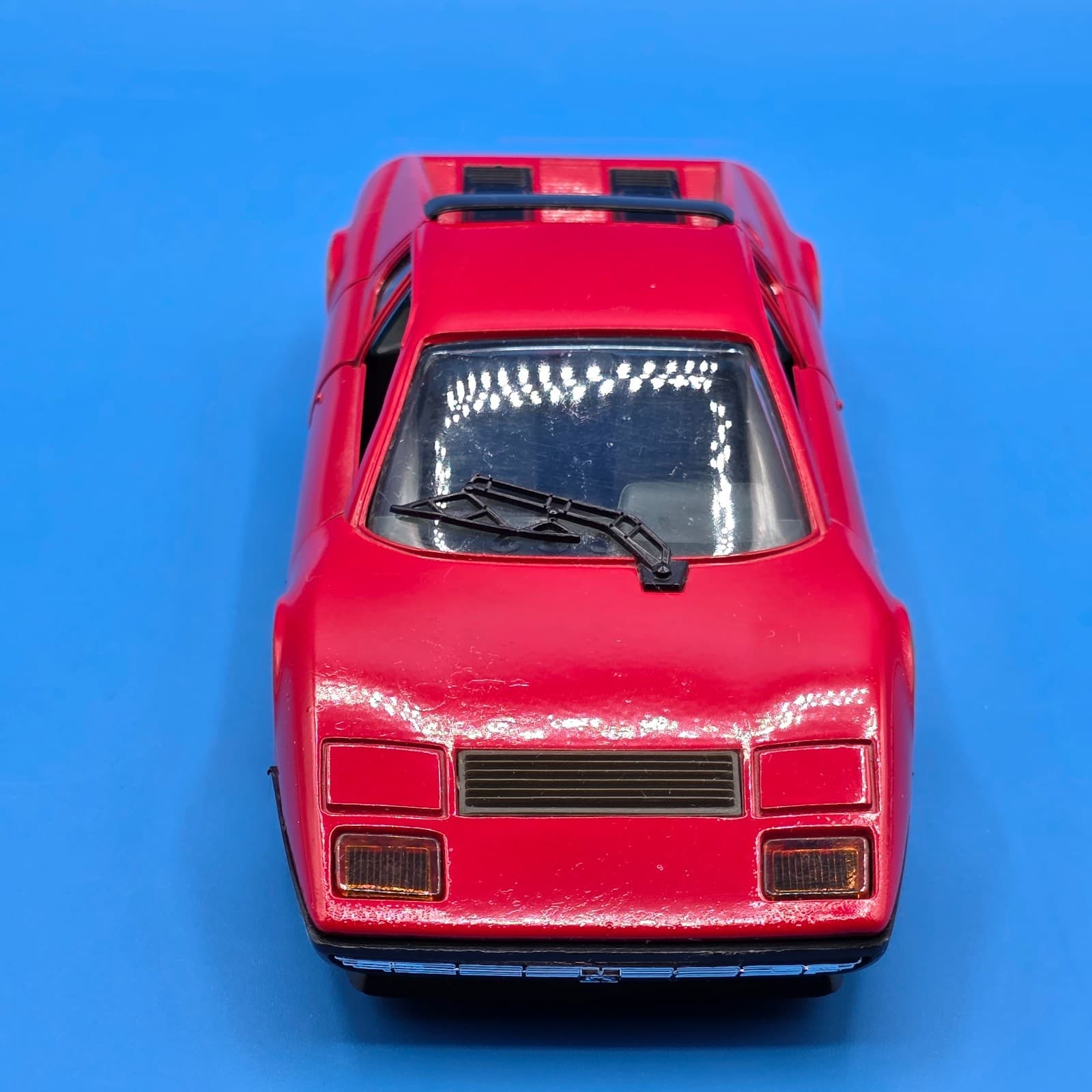 Vintage Burago Bburago Red Ferrari 512 BB DieCast #0133 Italy 1/24 - Thumbnail 9