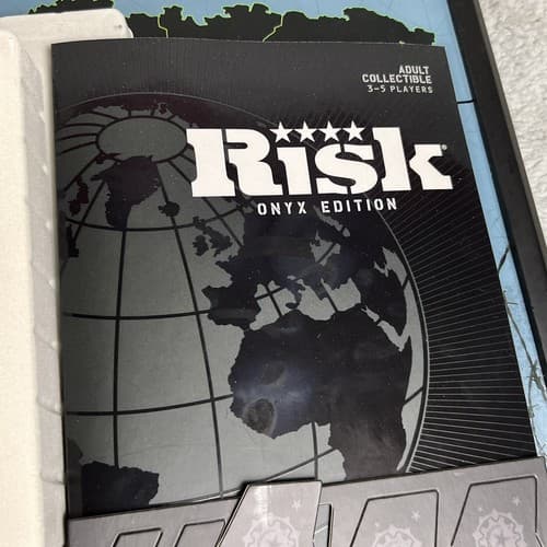 SPECIAL EDITION RISK ONYX EDITION BOARD GAME COMPLETE BOX - Thumbnail 6