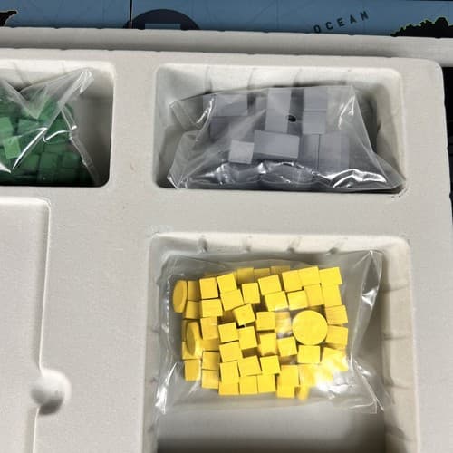 SPECIAL EDITION RISK ONYX EDITION BOARD GAME COMPLETE BOX - Thumbnail 7