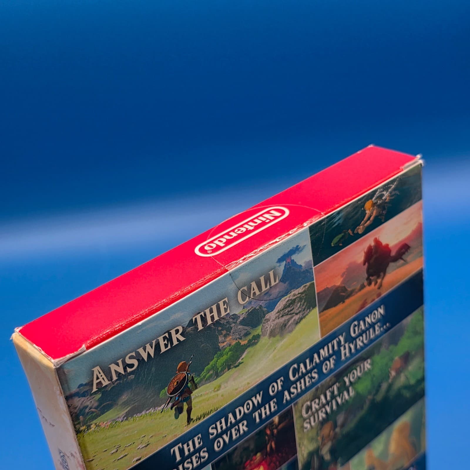 NEW The Legend of Zelda: Breath of the Wild - Explorer's Edition Nintendo Switch - Thumbnail 4