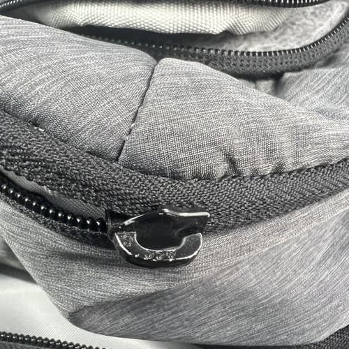 Vessel Netflix Promo Sponsored Event Gray Padding Waterproof Backpack RARE - Thumbnail 7