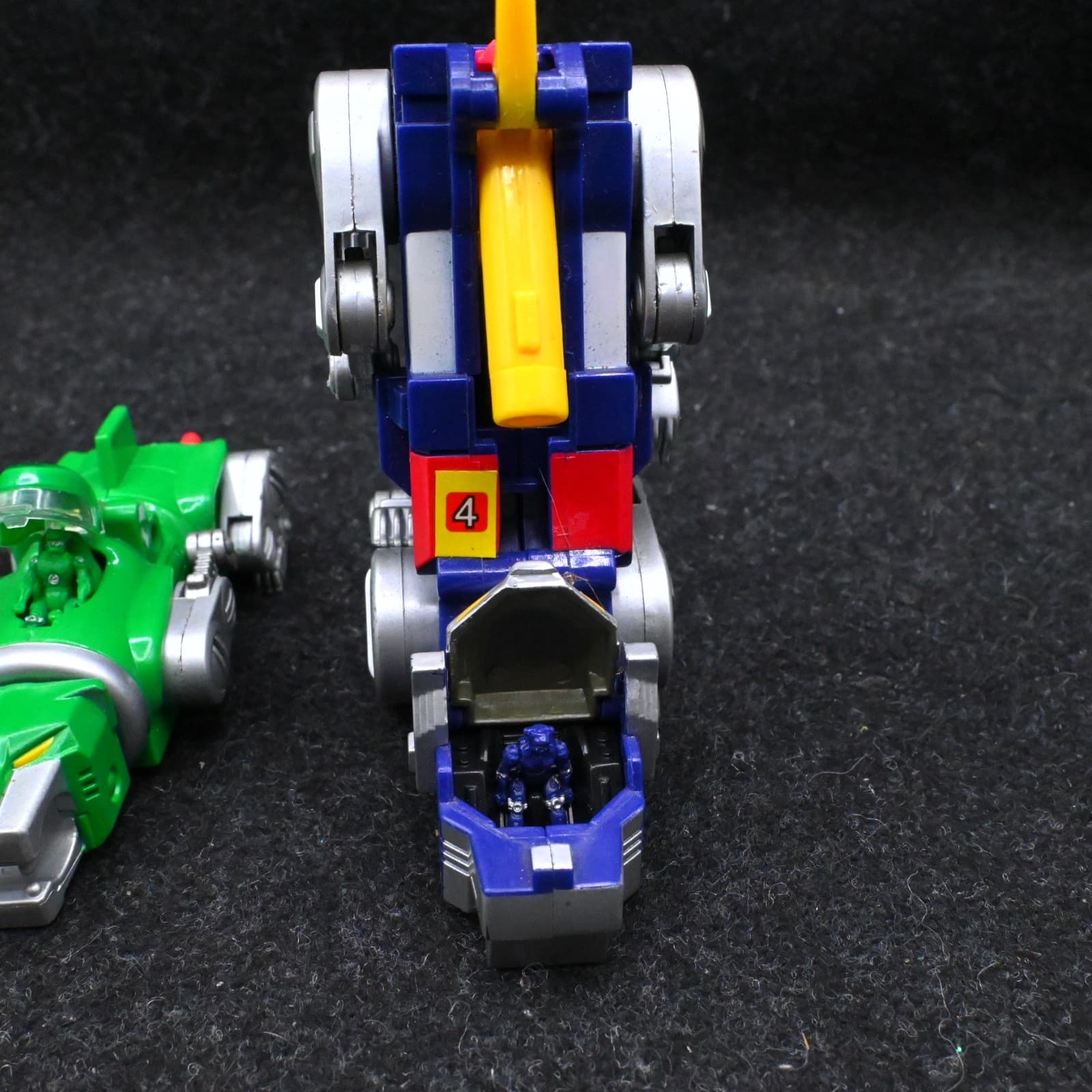 Voltron 1998 Third Dimension Mighty Lion Force with Blue Red & Green Figures - Thumbnail 2