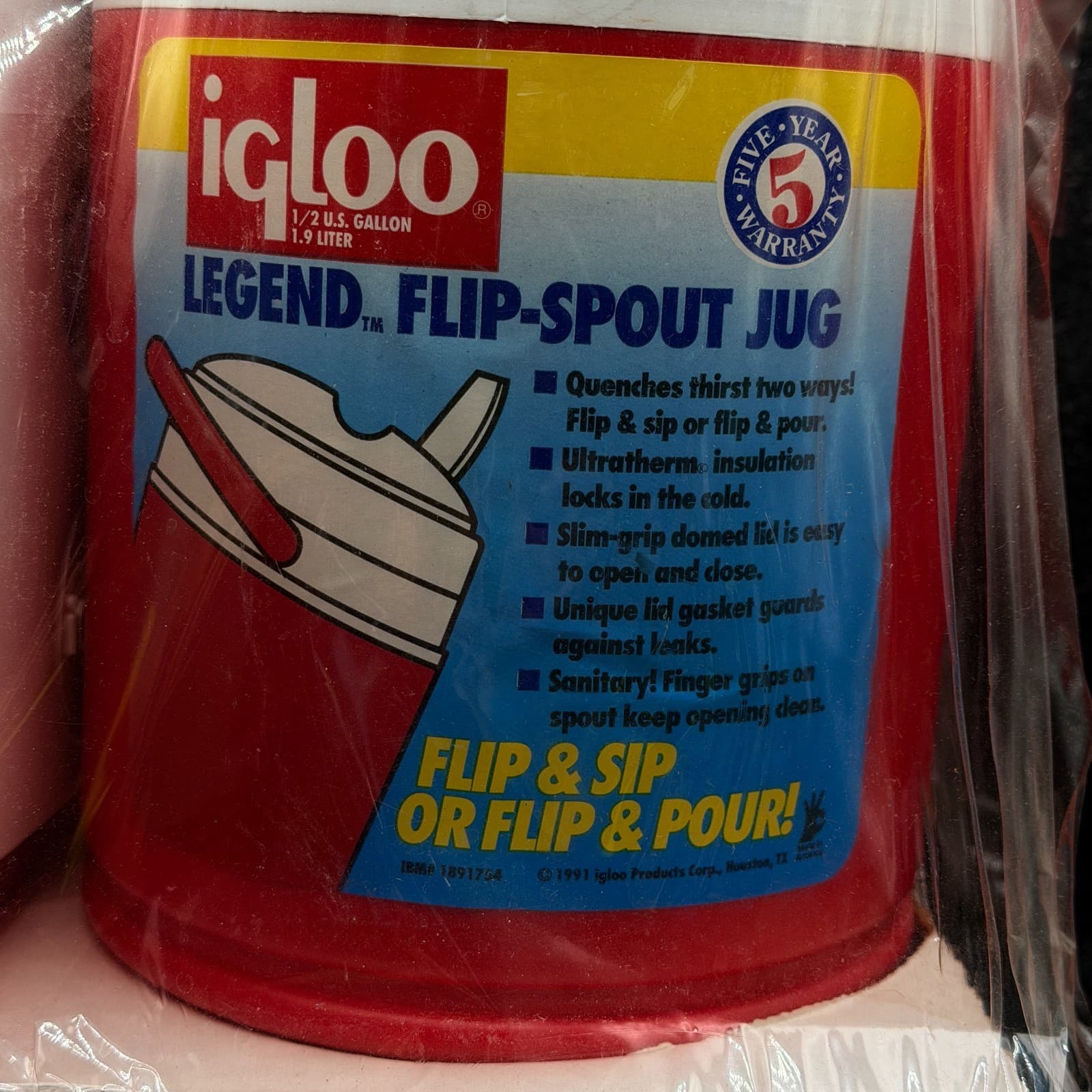 Vintage 1992 Little Playmate by Igloo Cooler & Flip Spout Jug Combo Red - Thumbnail 4