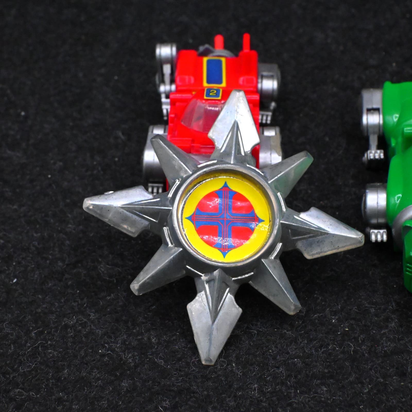 Voltron 1998 Third Dimension Mighty Lion Force with Blue Red & Green Figures - Thumbnail 6