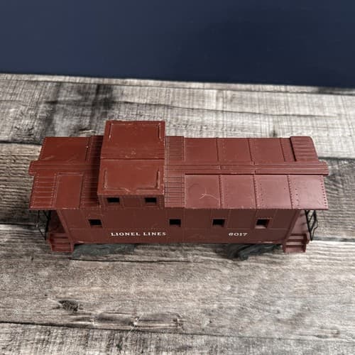 Vintage Lionel Lines Brown #6017 Caboose Train Car - Thumbnail 2