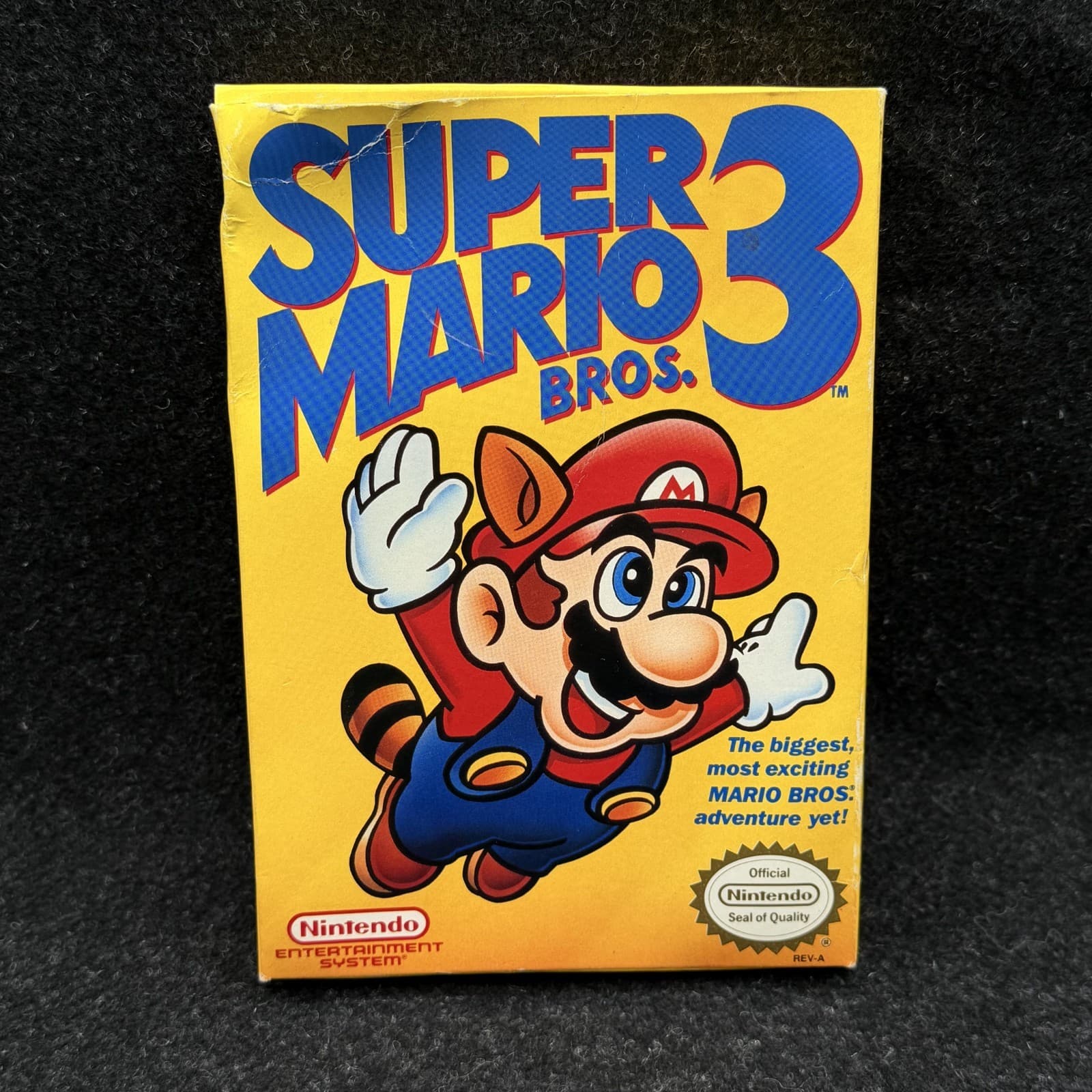 Super Mario Bros 3 Nintendo NES Complete CIB - Manual Box Cart - Thumbnail 2