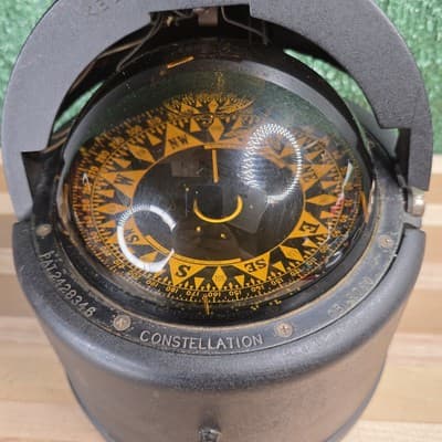 *FOR PARTS OR REPAIR* Kelvin White Constellation Binnacle Compass CB 9060 - Thumbnail 3