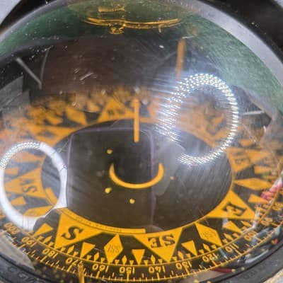 *FOR PARTS OR REPAIR* Kelvin White Constellation Binnacle Compass CB 9060 - Thumbnail 5