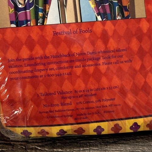 Vintage Disney The Hunchback Of Notre Dame 1 Tailored Valance 80in x 14in - Thumbnail 5