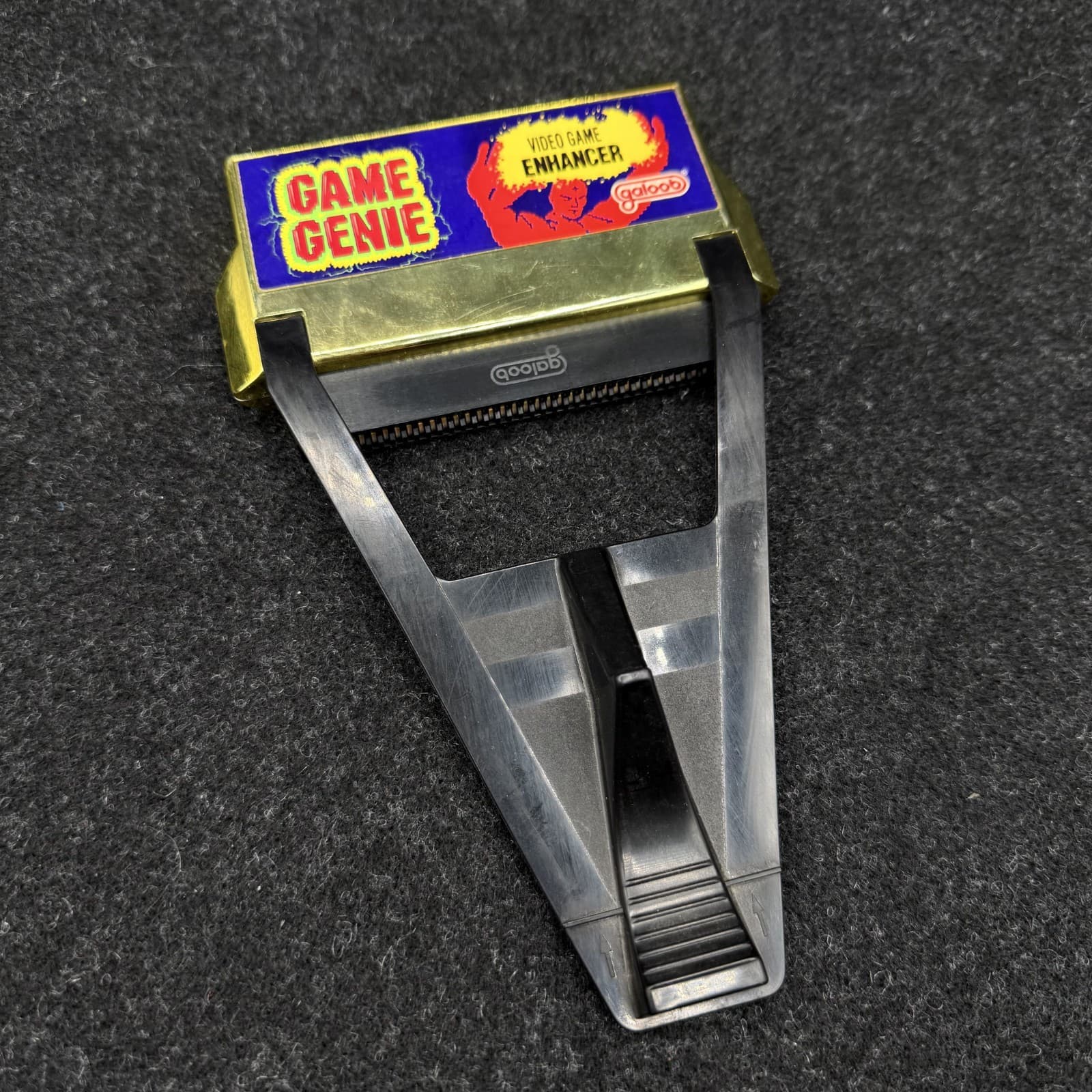 Galoob Game Genie Nintendo NES Game Cartridge Adapter 7356 With Manual Codebook - Thumbnail 6