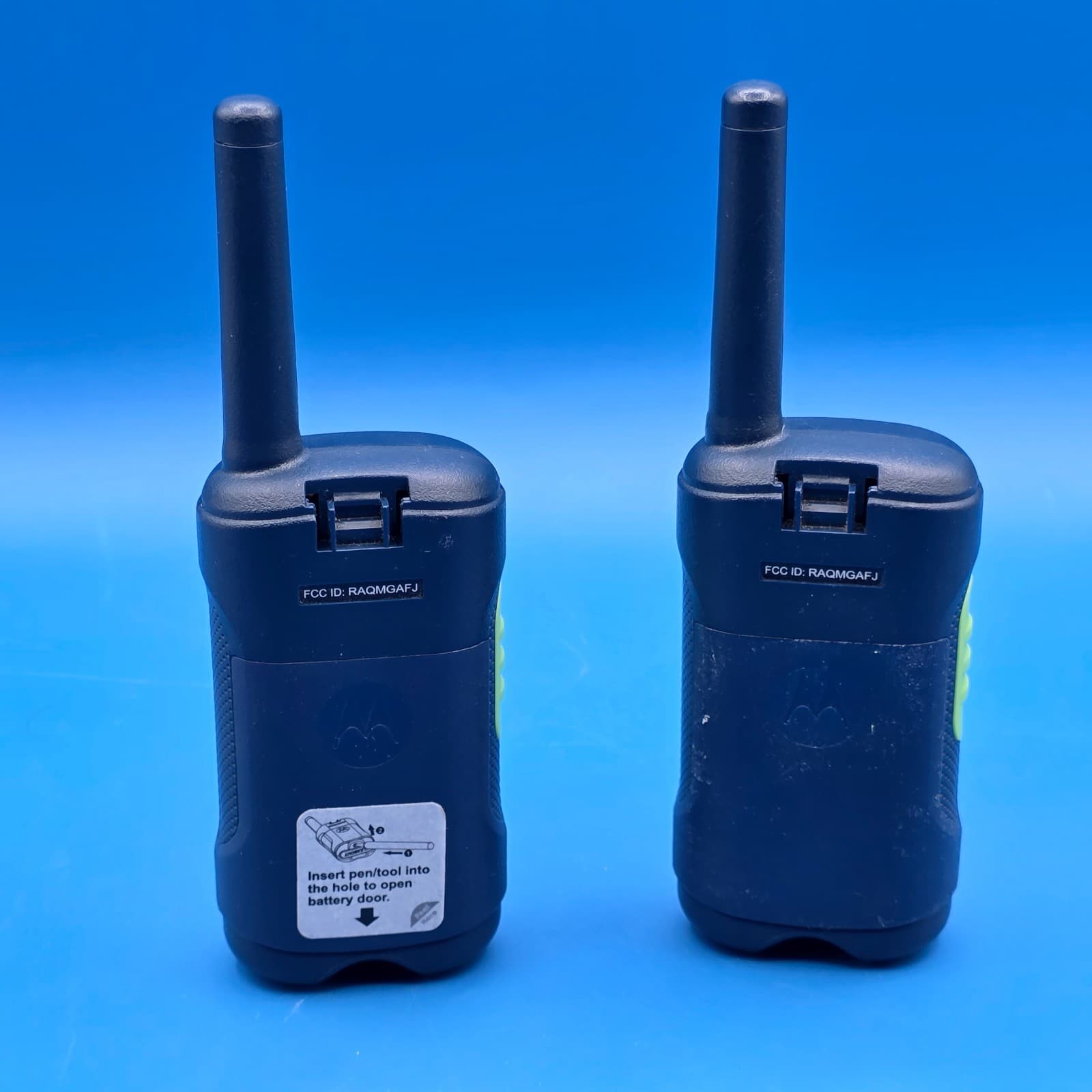 2 Motorola Talkabout MG163A 2-Way Radios 22-Channels Walkie Talkies - Thumbnail 5
