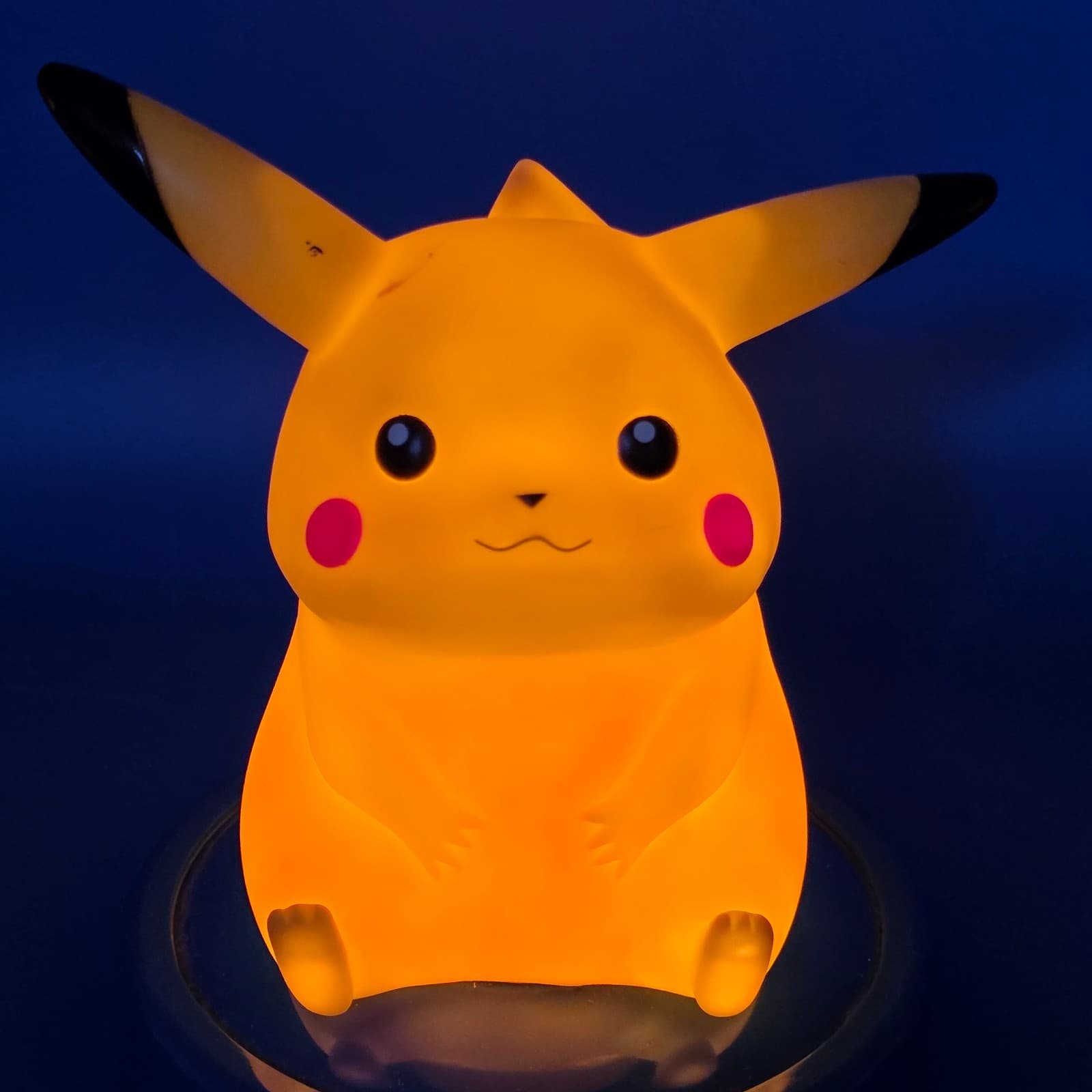 Vintage Pokémon Pikachu Lamp Night Light Chubby Style Blue Base (works) - Thumbnail 7