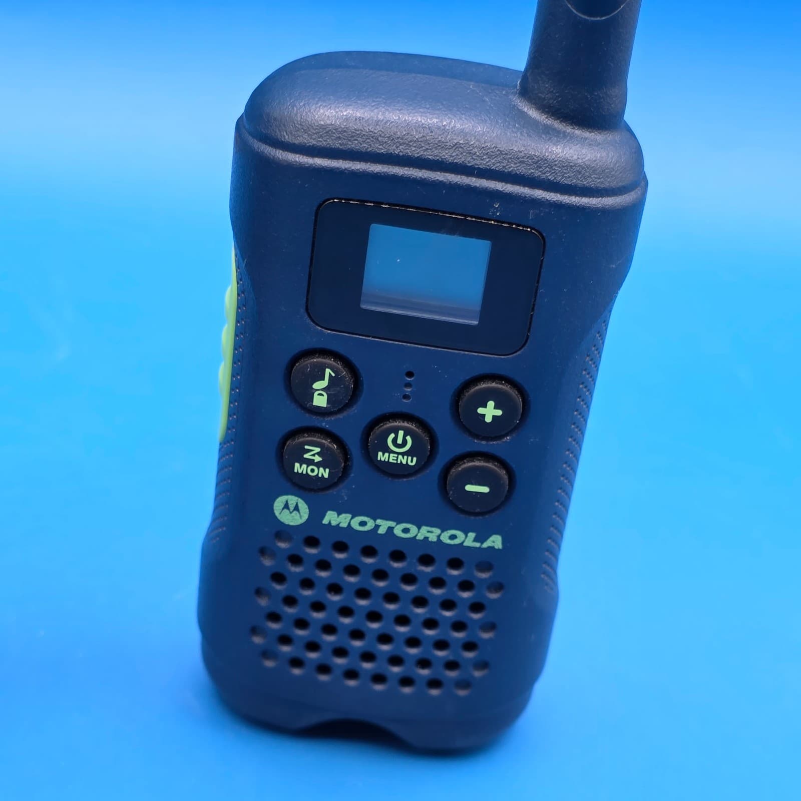 2 Motorola Talkabout MG163A 2-Way Radios 22-Channels Walkie Talkies - Thumbnail 7