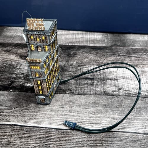DEPT 56 TIMES SQUARE 2000 THE TIMES TOWER 98775 LIGHT UP ORNAMENT NEW YEARS BALL - Thumbnail 7