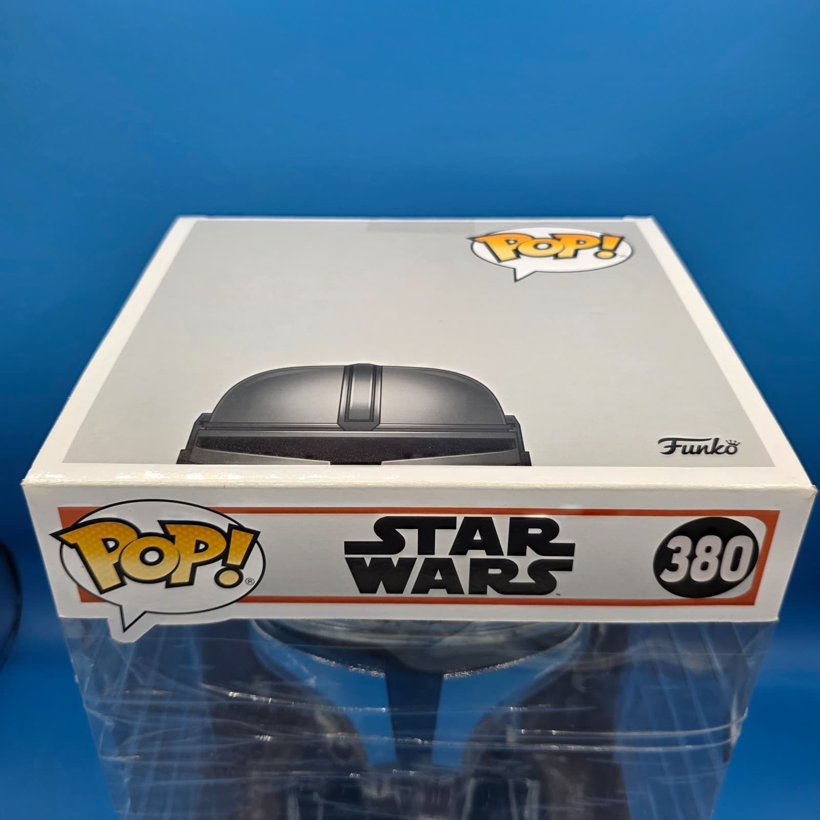 Funko Pop Star Wars 10-Inch Mandalorian with The Child #380 Chrome Vinyl Figure - Thumbnail 3