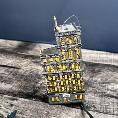 DEPT 56 TIMES SQUARE 2000 THE TIMES TOWER 98775 LIGHT UP ORNAMENT NEW YEARS BALL - Thumbnail 9