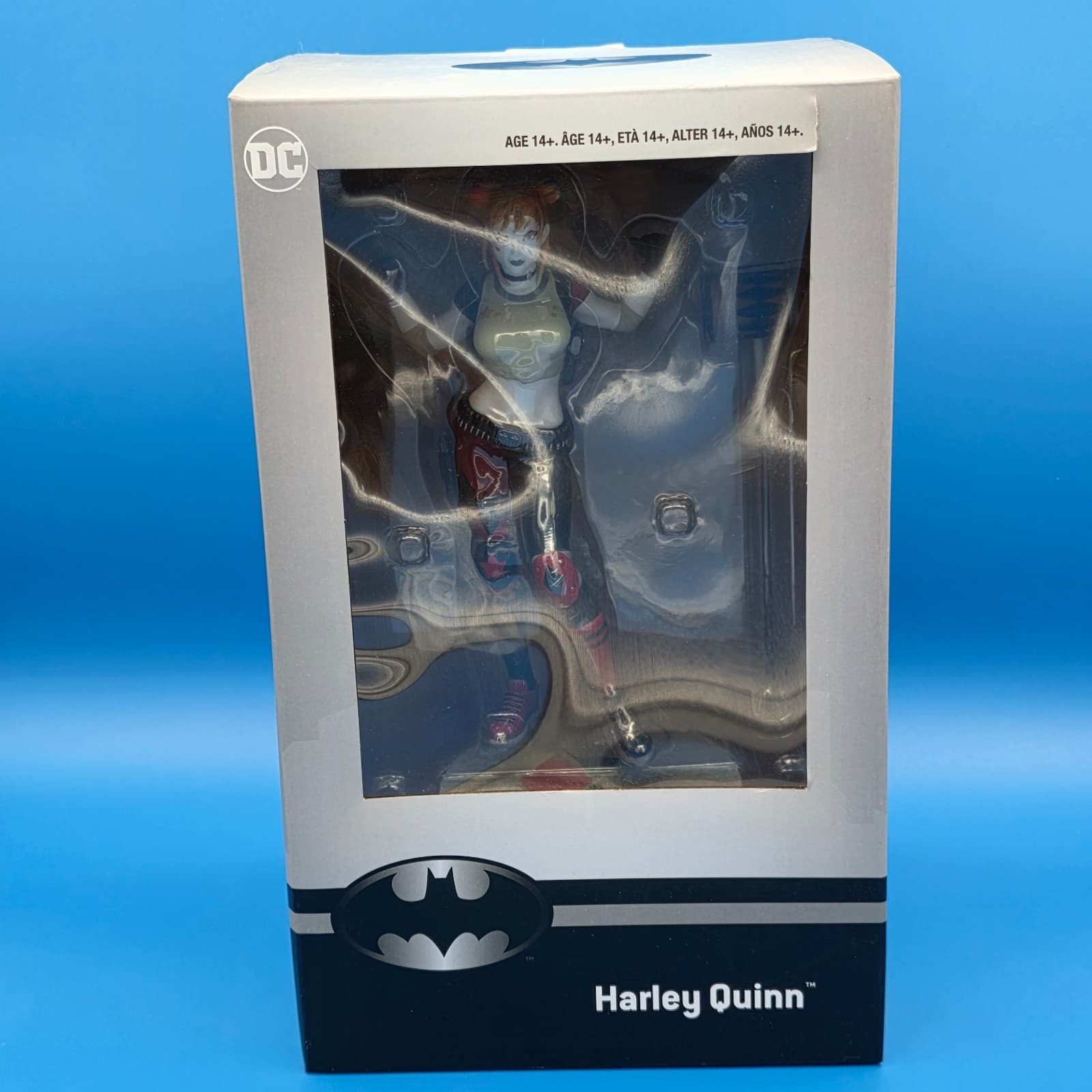 New DC Comics Harley Quinn by Jim Lee Chronicle Collectibles GameStop Thinkgeek
