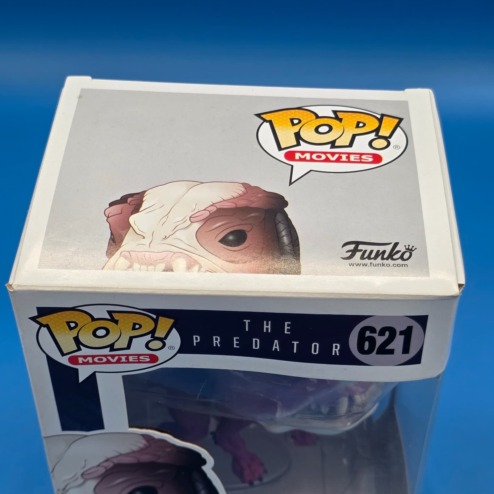 Predator Hound! Funko - POP Movies: The Predator Figure #621 - New In Box - Thumbnail 2