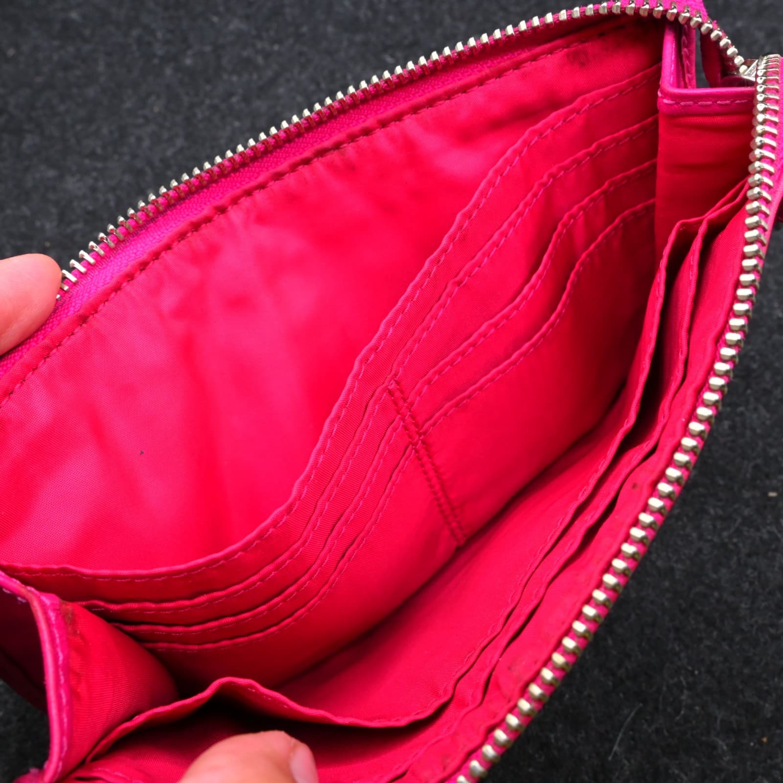 Coach Signature Zippy Wallet 48691B in Khaki Fuchsia - Thumbnail 7