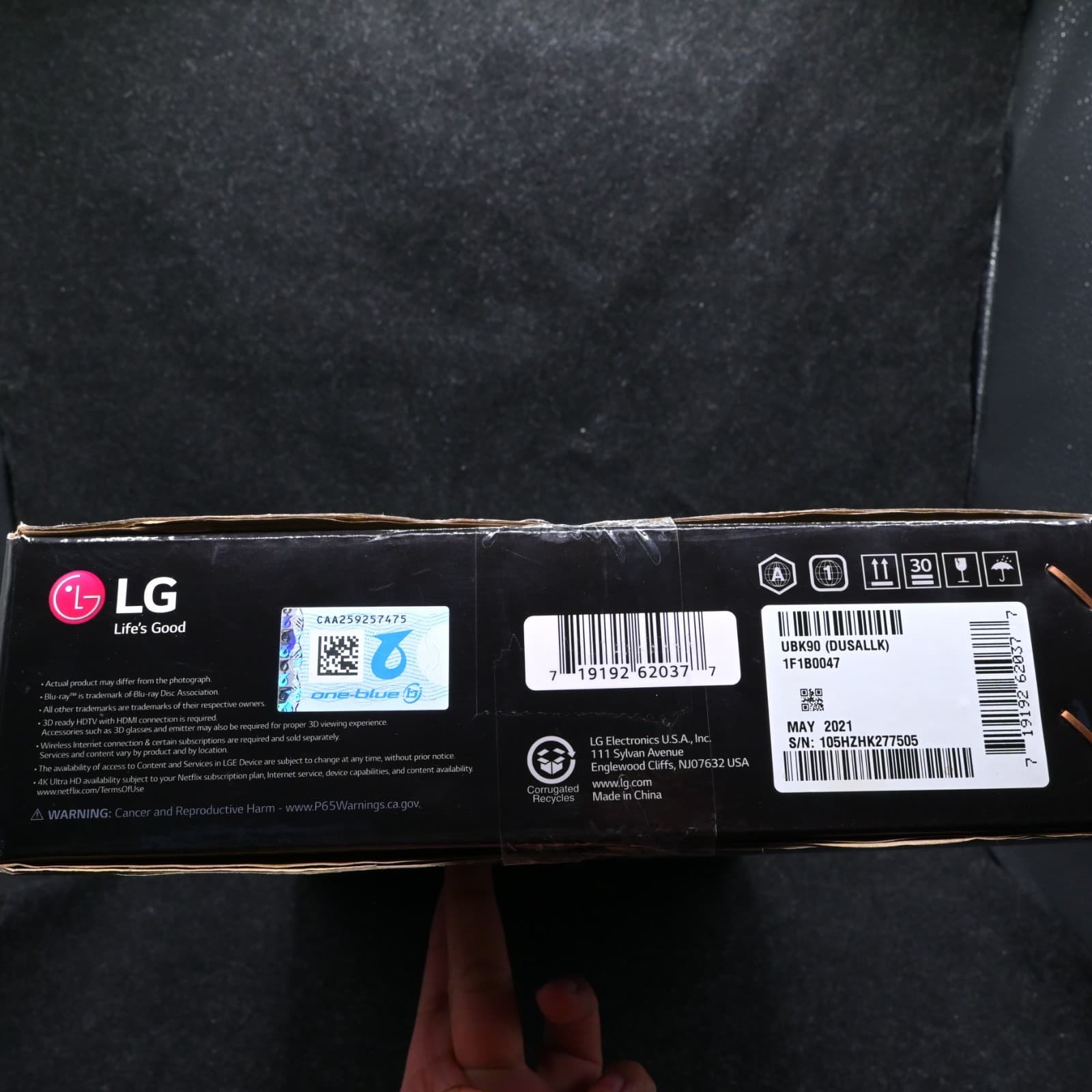 LG UBK90 4K Ultra-HD Blu-ray Disc Player with Dolby Vision New - Thumbnail 7