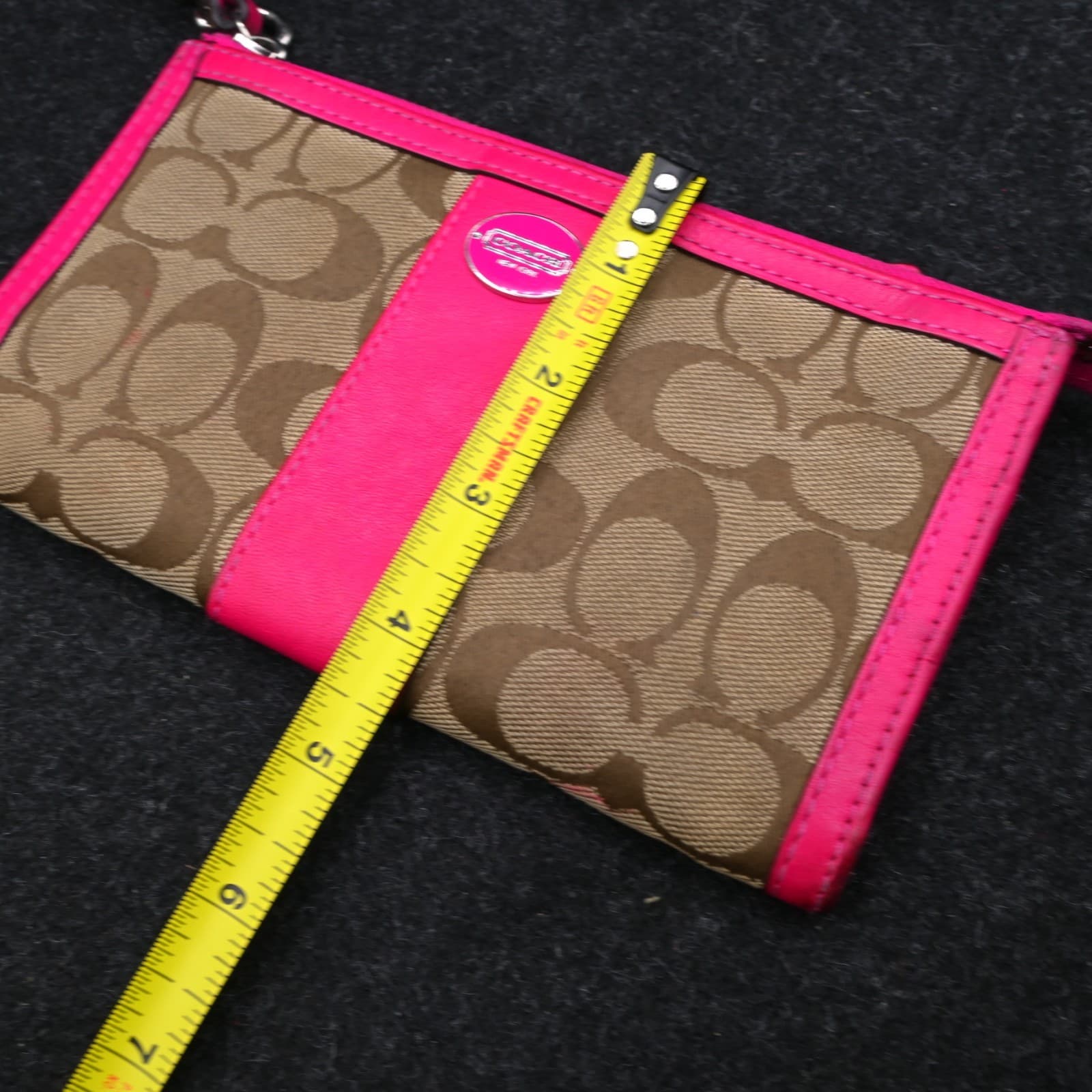 Coach Signature Zippy Wallet 48691B in Khaki Fuchsia - Thumbnail 10